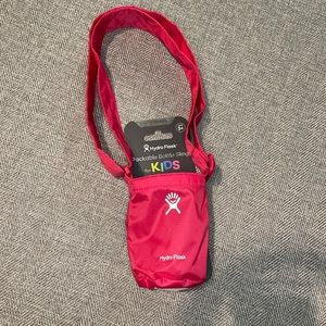 HYDROFLASK| package bottle sling for kids